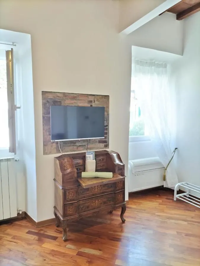 The Best Small Florence Flat Apartment Italy